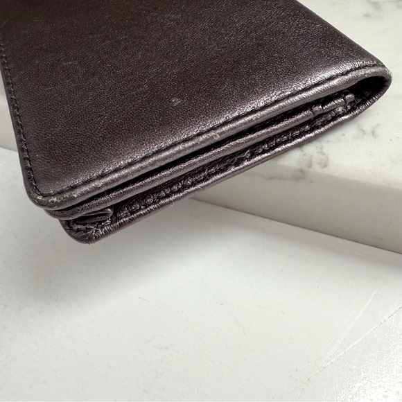 Hobo International Leather Wallet - Picture 9 of 9